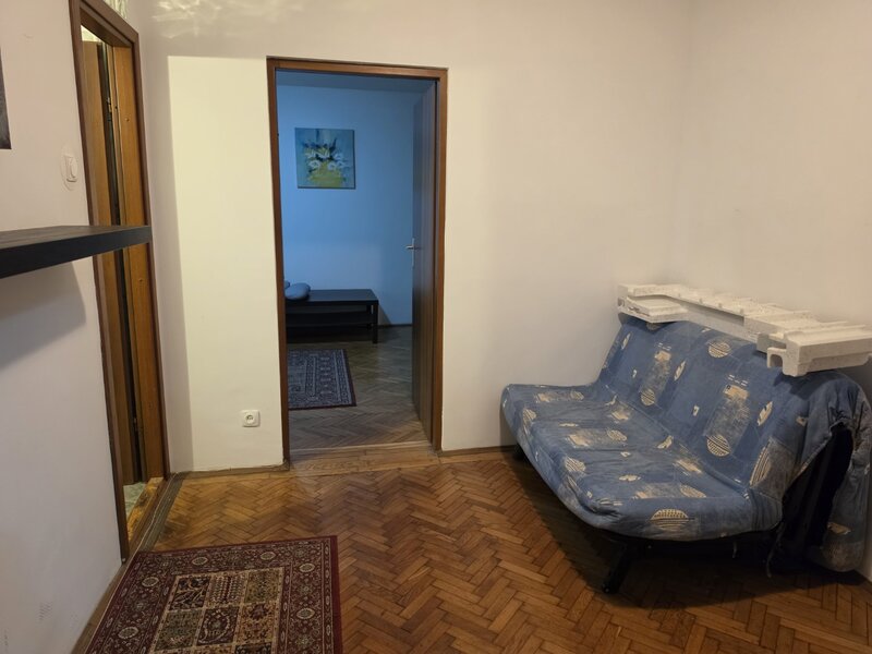 Baba Novac pe Gheorghe Petrascu, zona Piata Muncii, 15 minute metrou,